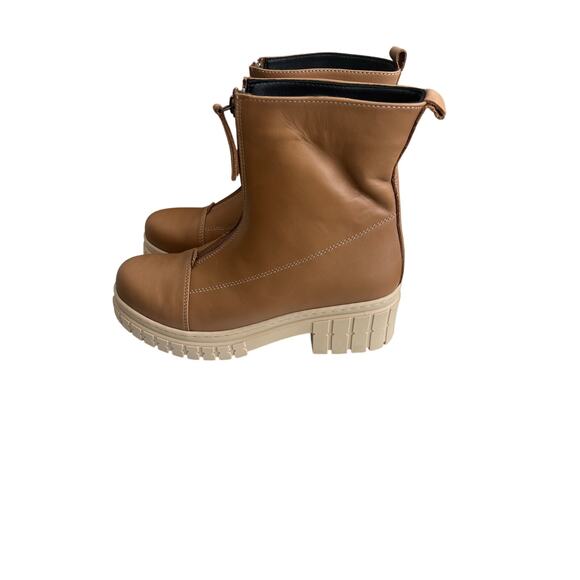 Sheridan Mia Leather Front-Zip Ankle Boots NIB SIZE 37 (7 -7.5) - Picture 1 of 4